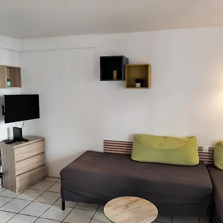 Graziella 205 ז'ואן-לה-פינס